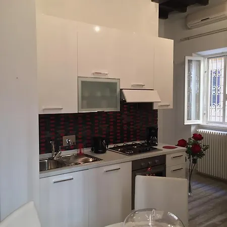 B&s Colosseo Apartment